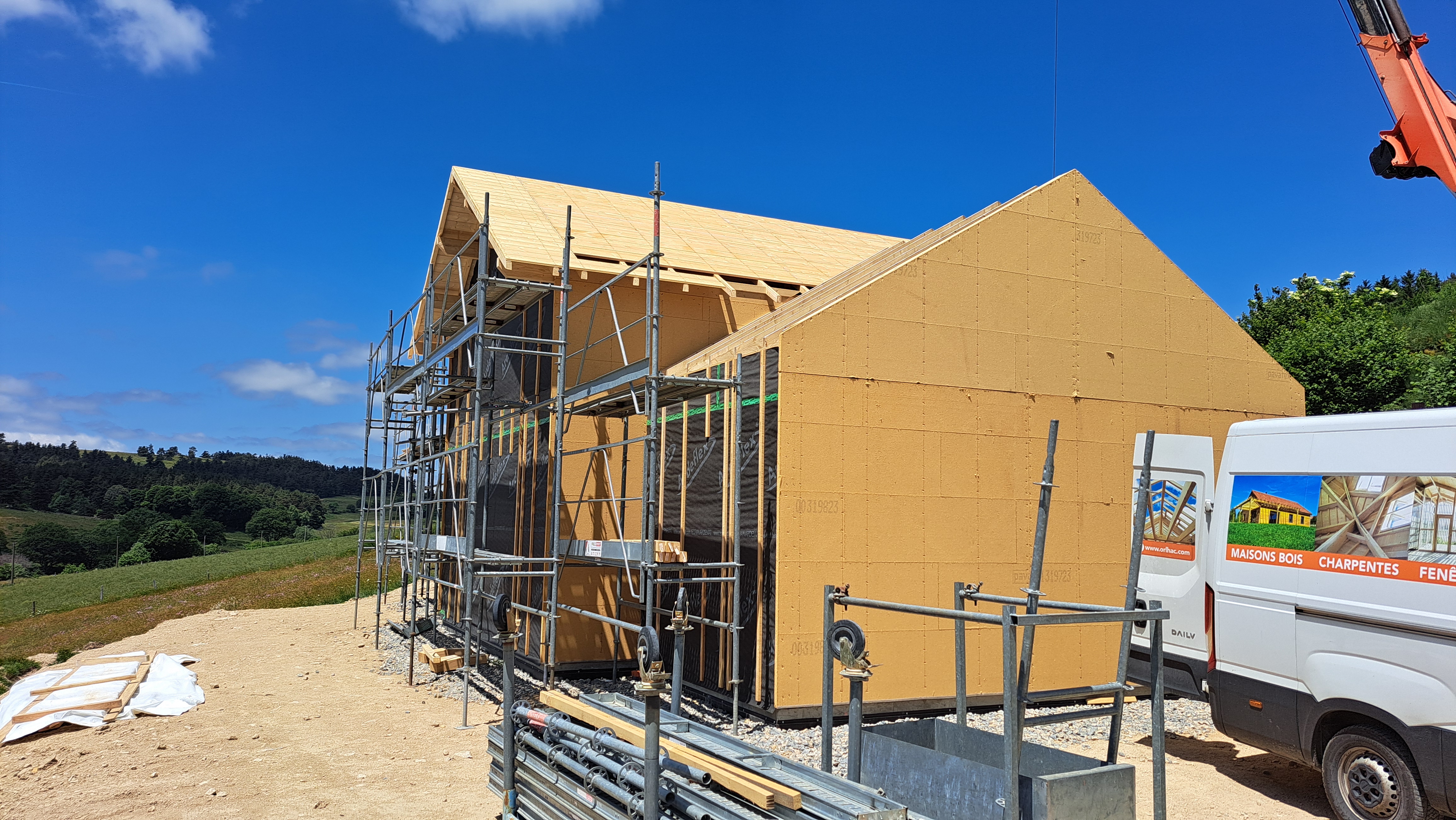 4_MURS_AVEC_CHARH_H Maison ossature bois Orlhac bioclimatique écologique en Lozère, isolation biosourcée
